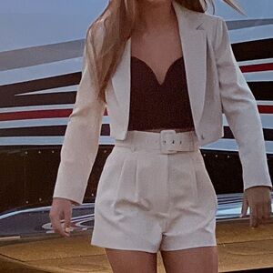 Gianni Bini High Waist Cream Shorts